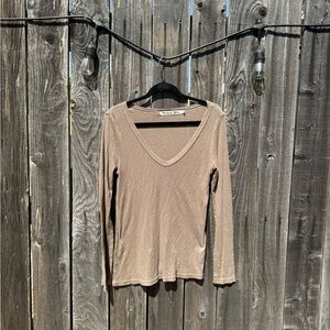 Michael Stars Olive Green Basic V Neck Long Sleeve Top one size fits most